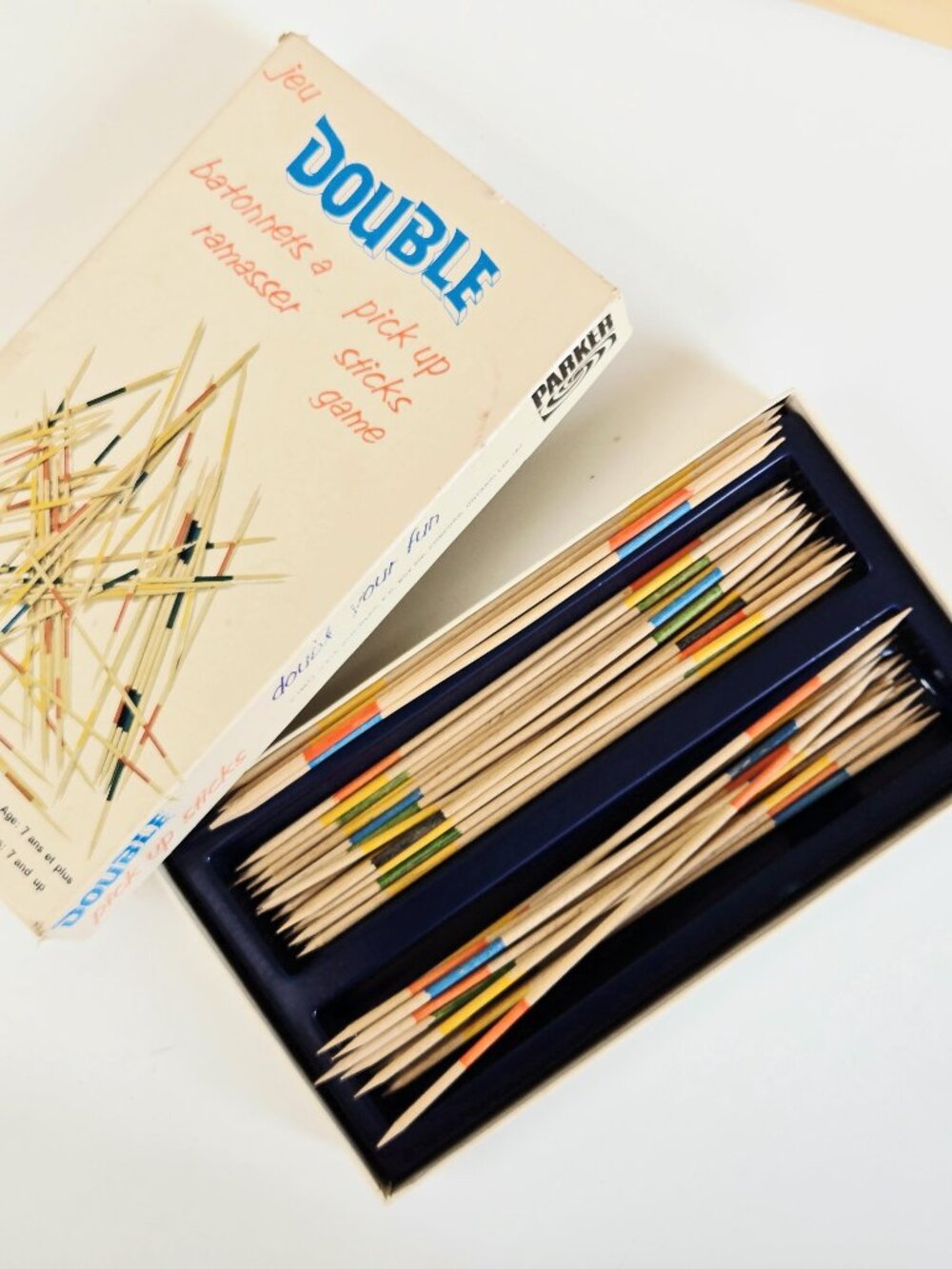 3/$35✨️Vintage 1970s Wooden Pick-Up Sticks Game Complete Set